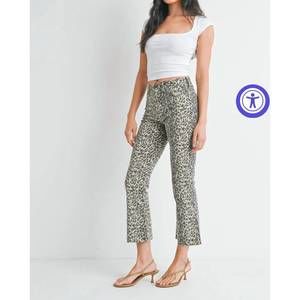 🔥Brand NEW JUST BLACK DENIM tonal crop flare jeans in leopard